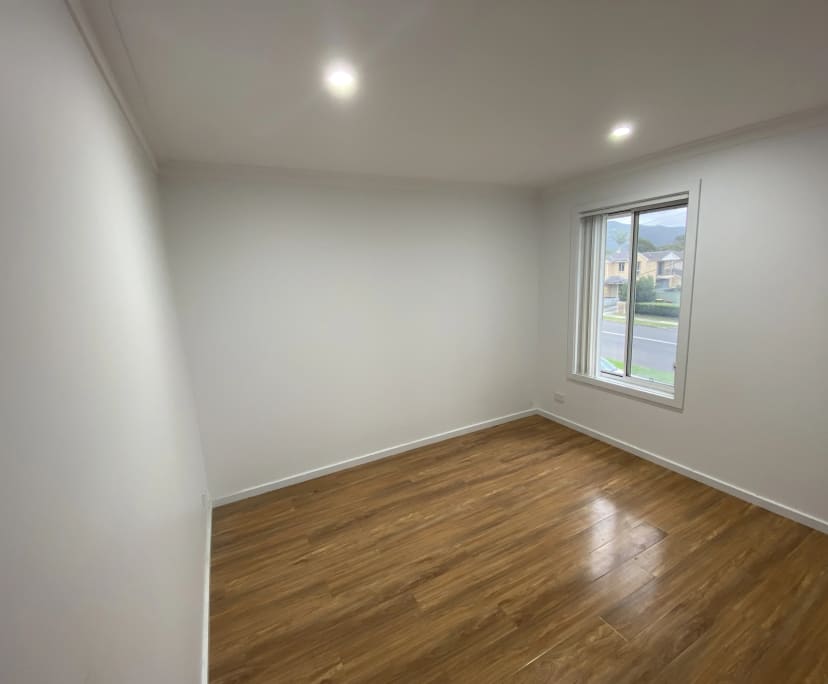 Unfurnished room in a share house