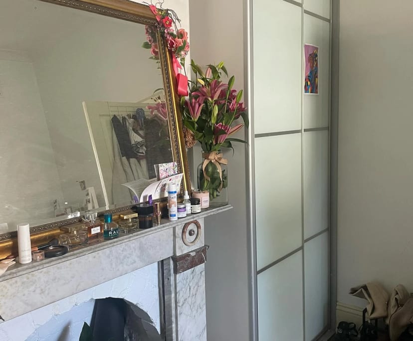 Unfurnished room in a share house