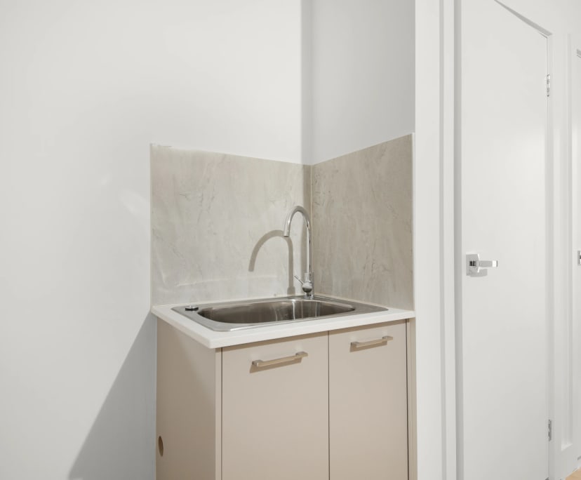 $185, Share-house, 3 bathrooms, Rockbank VIC 3335