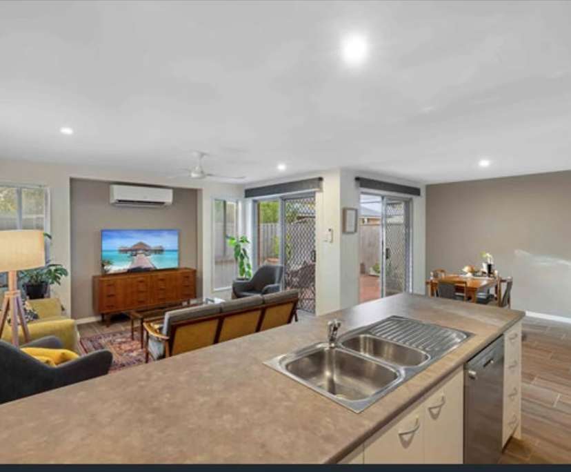 Unfurnished room in a share house
