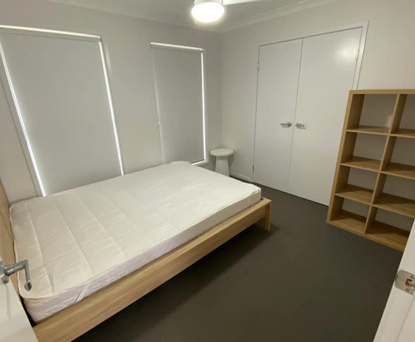 Unfurnished room in a share house