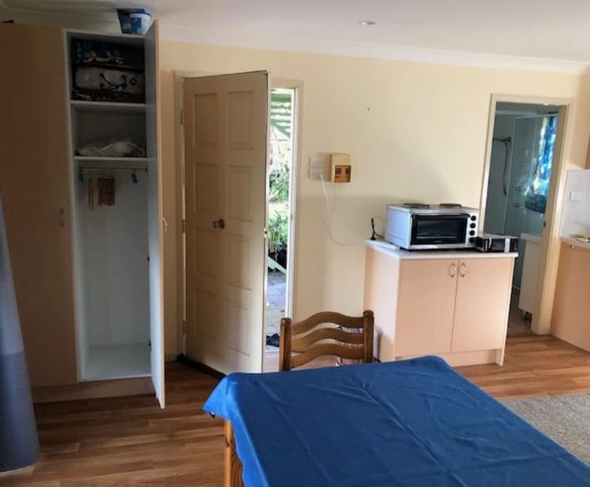 $250, Student-accommodation, 1 bathroom, Armidale NSW 2350