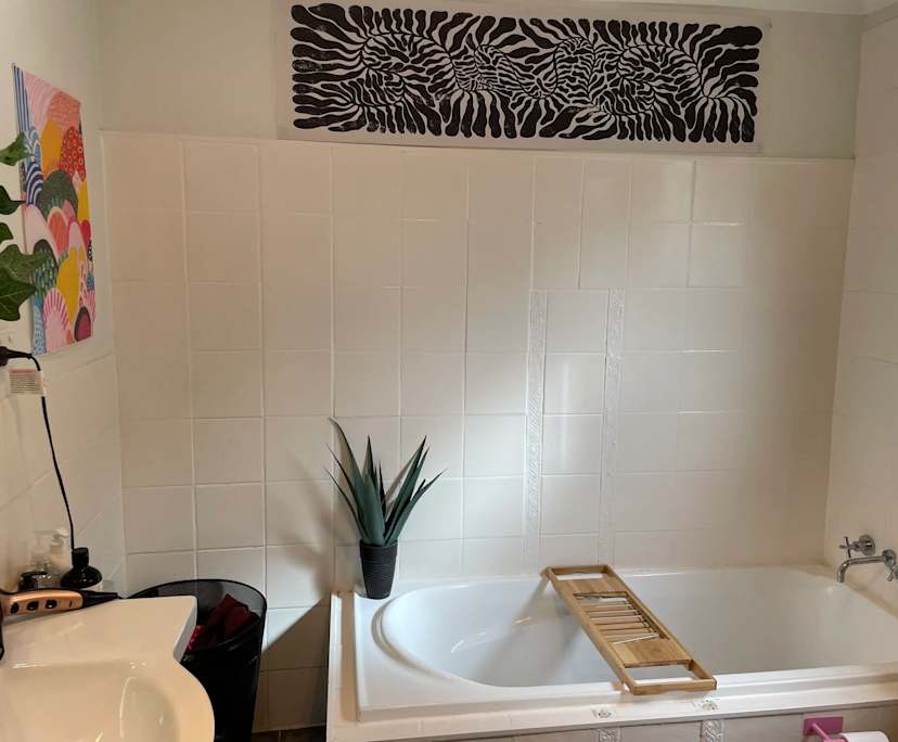 $350, Share-house, 3 bathrooms, East Branxton NSW 2335