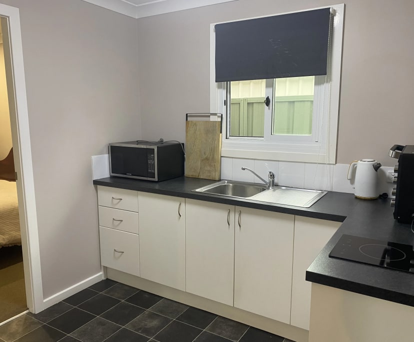 Whole property with 1 room for rent