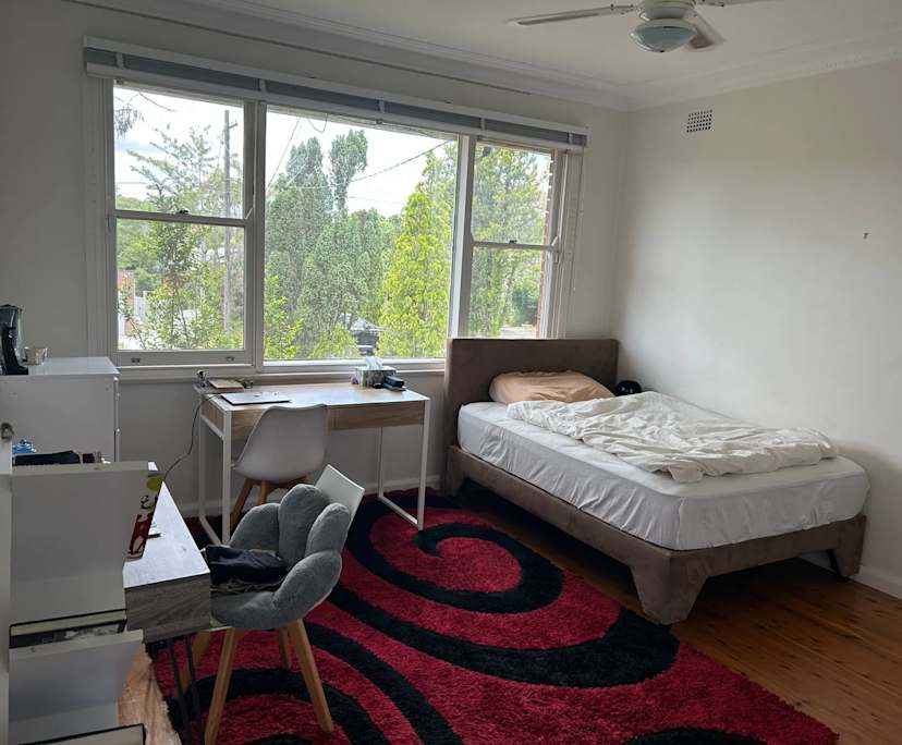 Furnished room in a share house