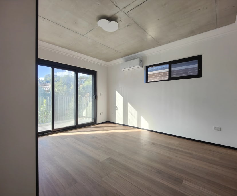 Room with ensuite in a share house