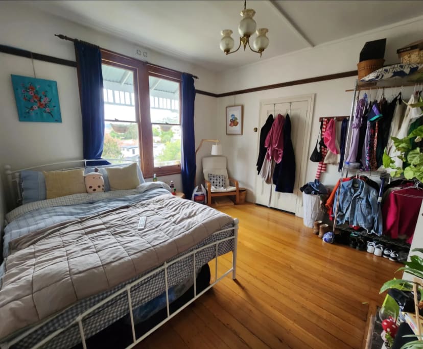 Unfurnished room in a share house