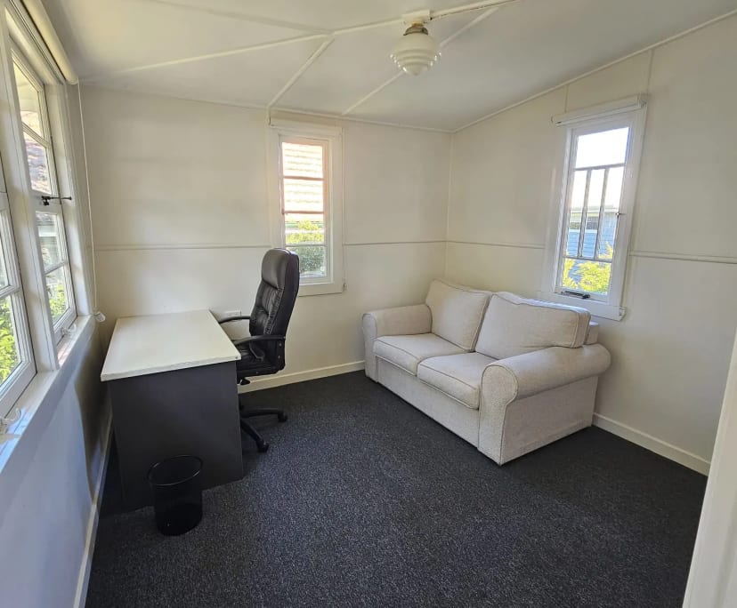 $350, Share-house, 4 bathrooms, Coorparoo QLD 4151