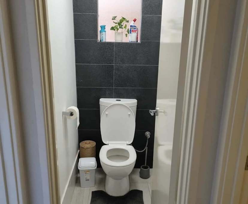 $300, Share-house, 3 bathrooms, Carlisle WA 6101