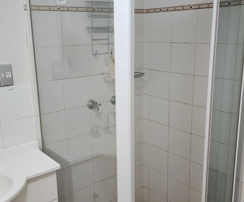 $450, Flatshare, 2 bathrooms, Saint Peters NSW 2044