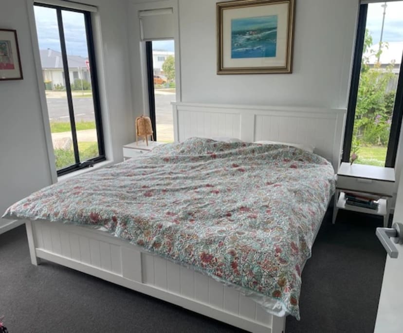Room with ensuite in a share house