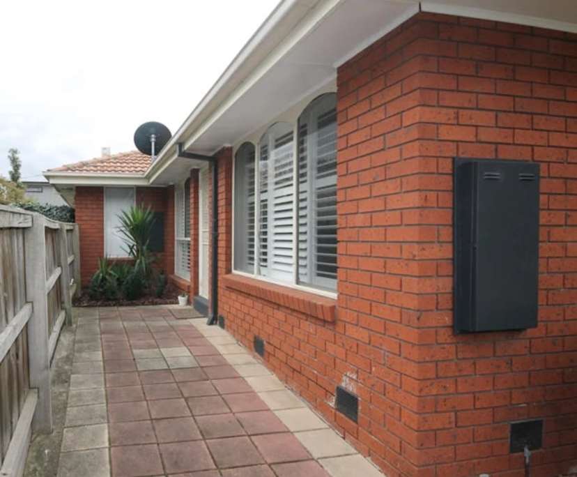 Unfurnished room in a share house