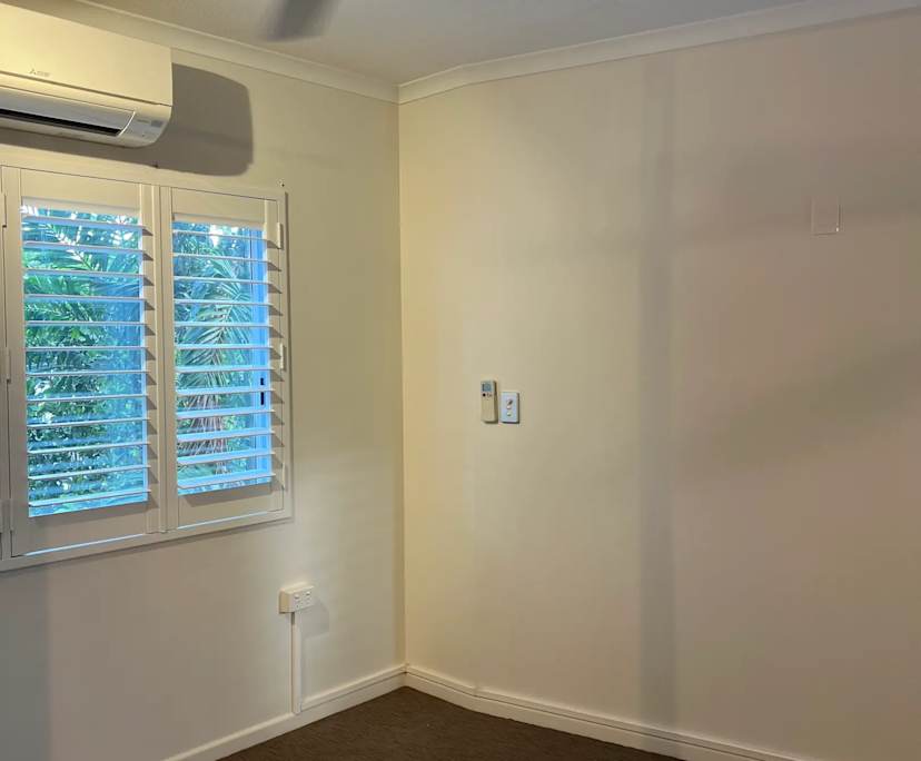 $250, Flatshare, 2 bathrooms, Edge Hill QLD 4870