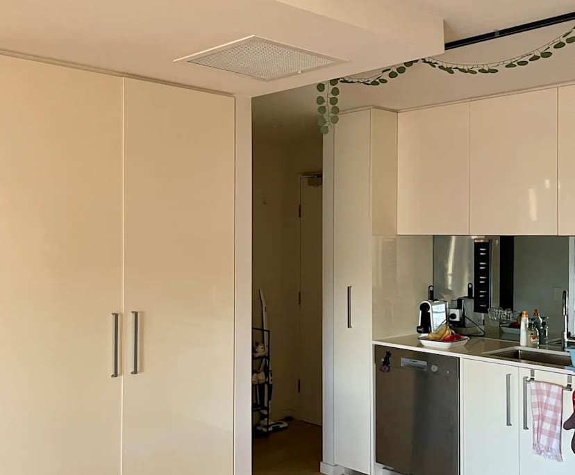 $380, Flatshare, 2 bathrooms, South Brisbane QLD 4101