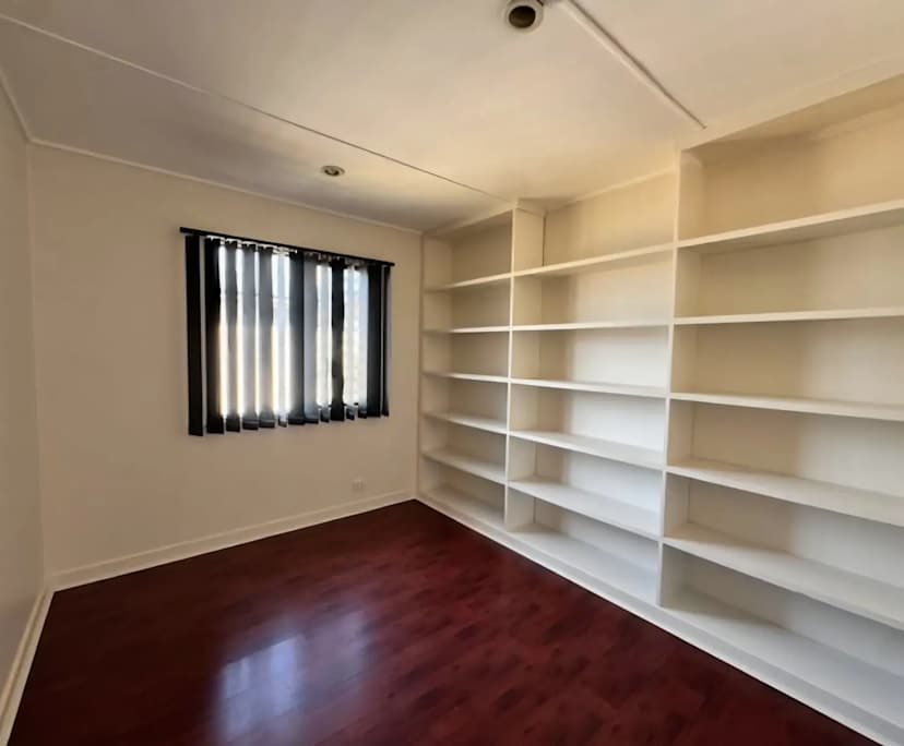 $250, Share-house, 3 bathrooms, Redcliffe QLD 4020