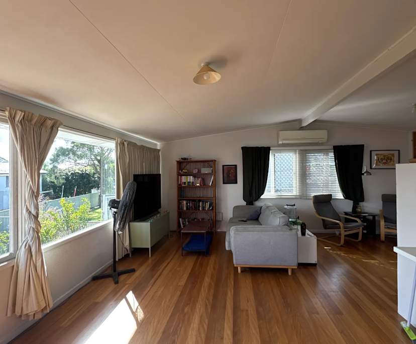 Unfurnished room in a share house