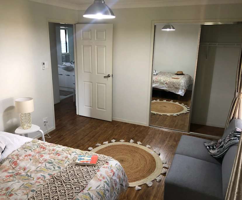 $300, Share-house, 6 bathrooms, Coopers Plains QLD 4108