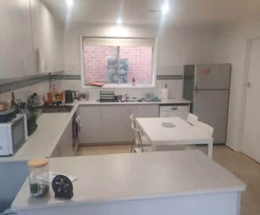 $166, Share-house, 3 bathrooms, Highton VIC 3216