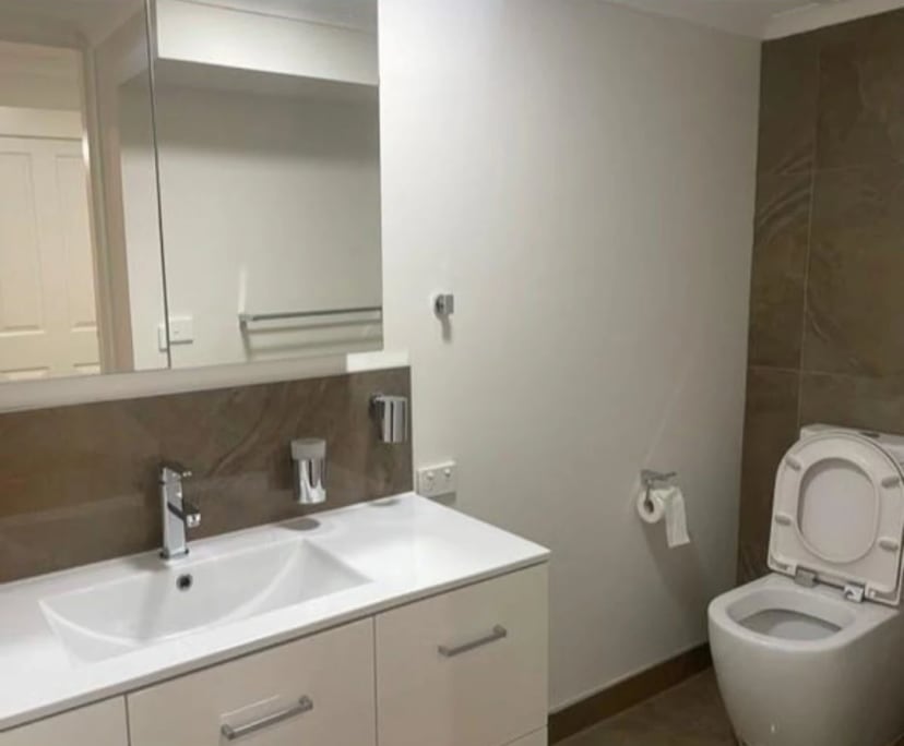 Granny Flat for Rent in Mill Park, Melbourne 280,...