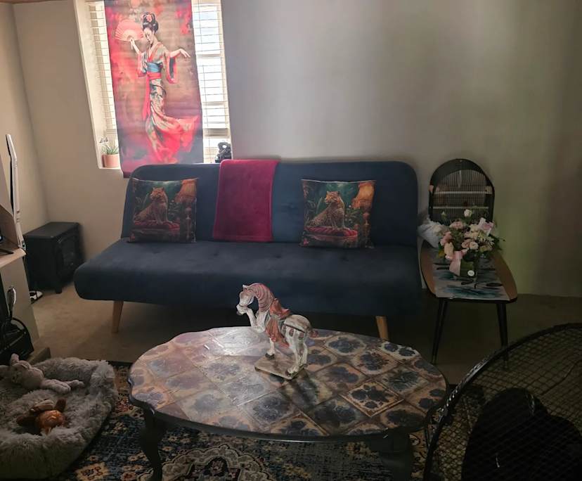 Unfurnished room in a share house