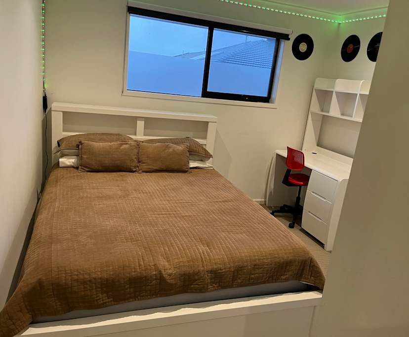 $300, Share-house, 5 bathrooms, Keysborough VIC 3173