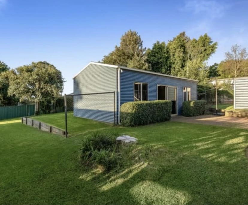 $240, Share-house, 3 bathrooms, Harlaxton QLD 4350