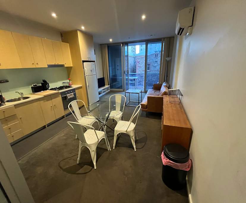 $580, Whole-property, 2 bathrooms, Adelaide SA 5000