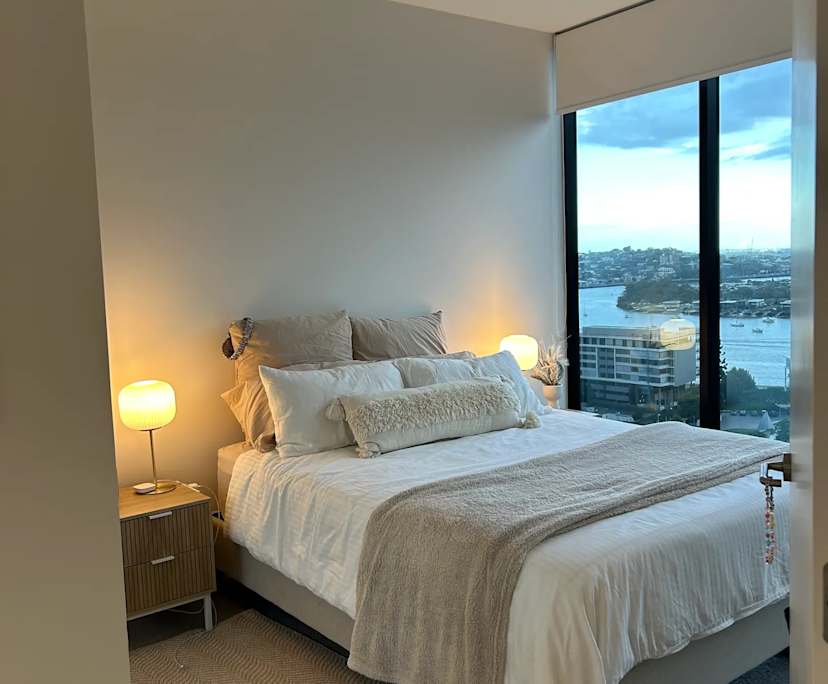 Unfurnished room with ensuite in a flatshare