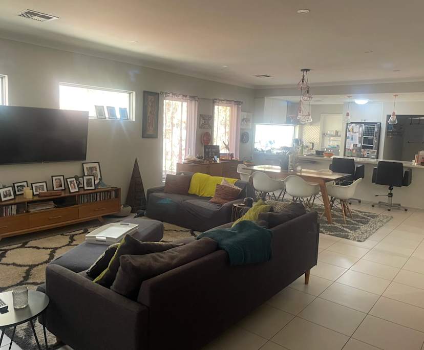 $300, Share-house, 3 bathrooms, Wandi WA 6167