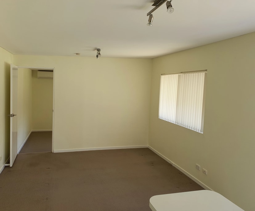 Granny Flat for Rent in Winston Hills, Sydney 380...