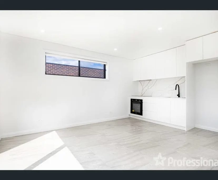 Granny Flat for Rent in Campbelltown, Sydney 400,...