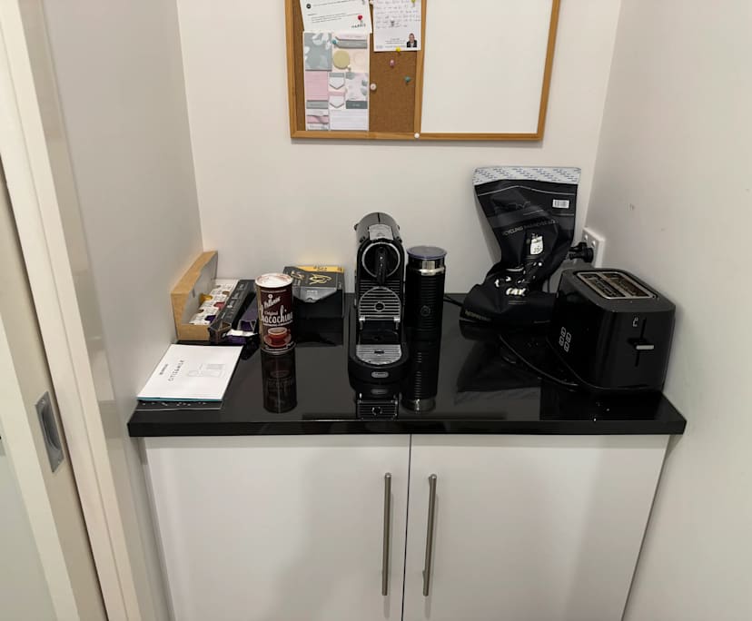 Unfurnished room in a share house