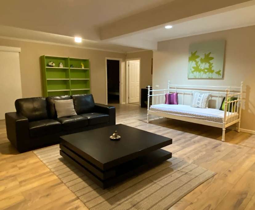 Whole property with 3 rooms for rent