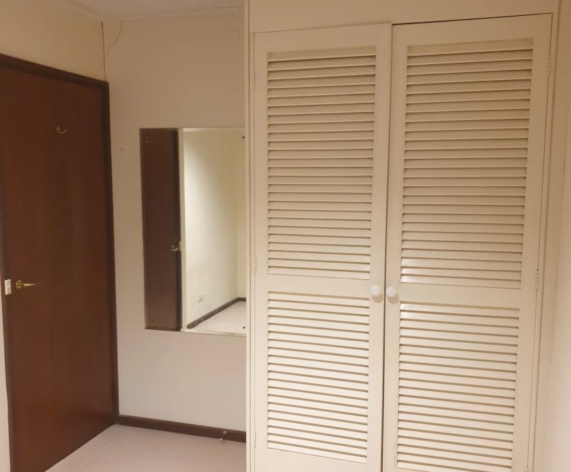 Room in a share house