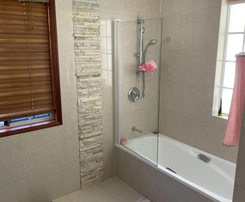 $197, Share-house, 4 bathrooms, Ferny Hills QLD 4055