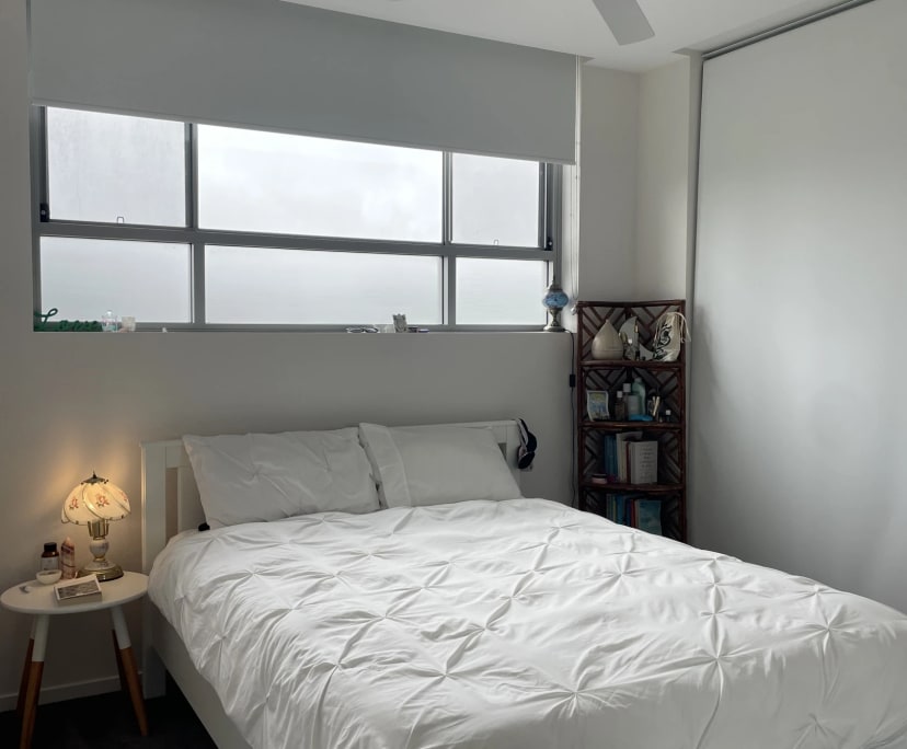 Unfurnished room in a flatshare