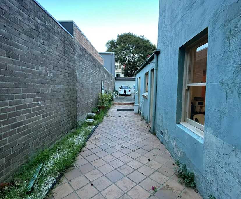 $350, Share-house, 6 bathrooms, Darlinghurst NSW 2010