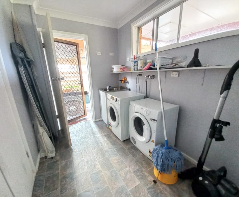 Room for Rent in Taree, NSW 200, Furnished, Share...