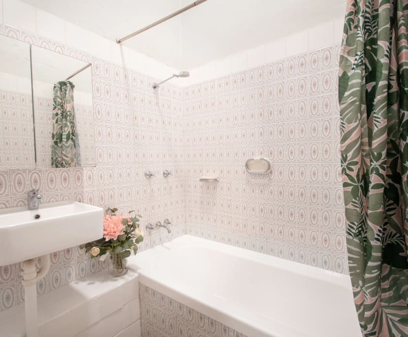 $425, Share-house, 5 bathrooms, Rozelle NSW 2039