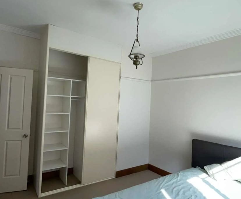 Unfurnished room in a share house