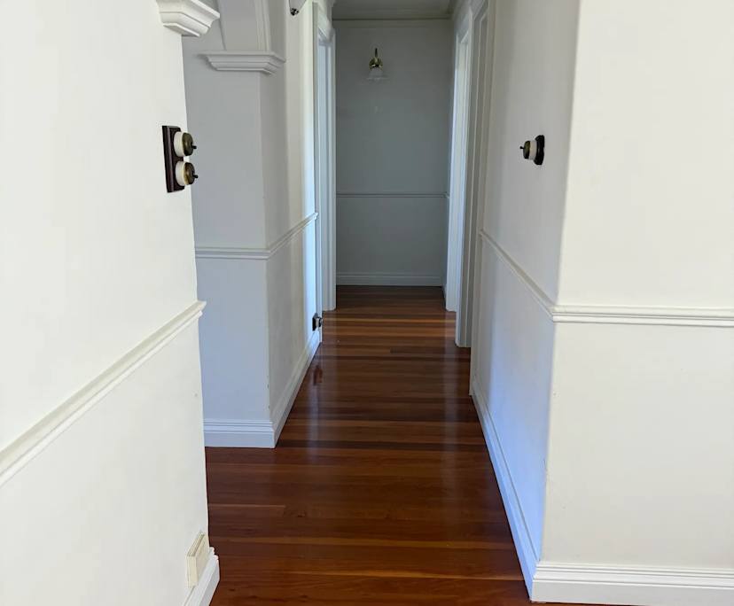 Whole property with 2 rooms for rent