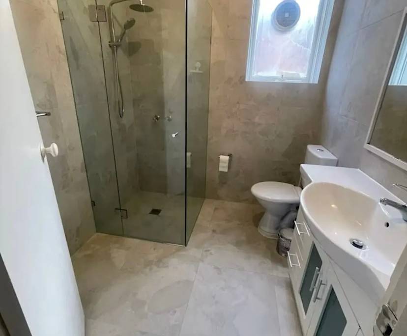 $290, Flatshare, 4 bathrooms, Caulfield North VIC 3161