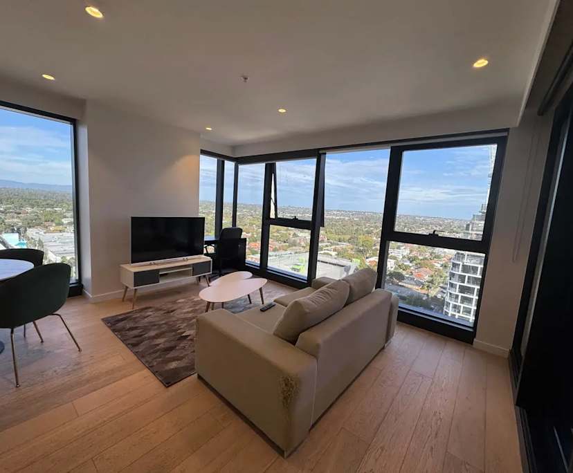 Furnished room with own bathroom