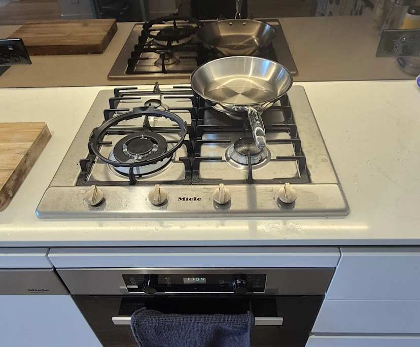 $800, 1-bed, 1 bathroom, Haymarket NSW 2000