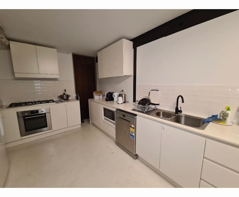 $250, Share-house, 5 bathrooms, Wahroonga NSW 2076