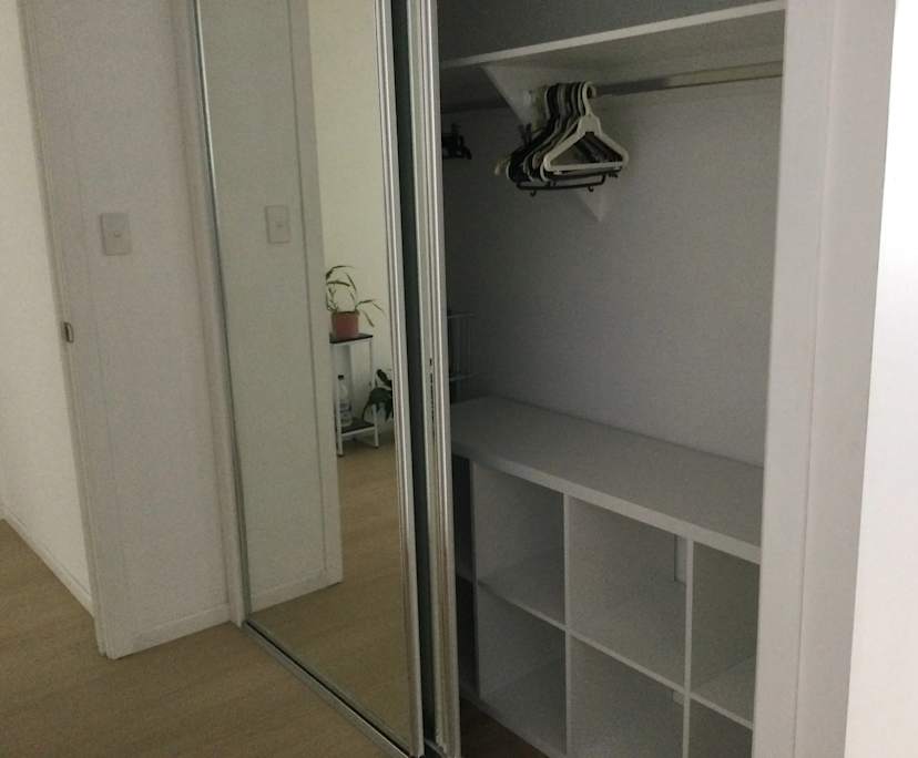 $450, Share-house, 3 bathrooms, Highland Park QLD 4211