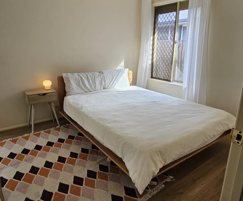 Furnished room with own bathroom