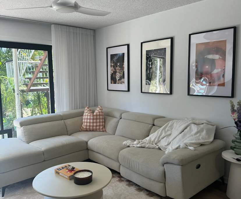 Unfurnished room in a flatshare