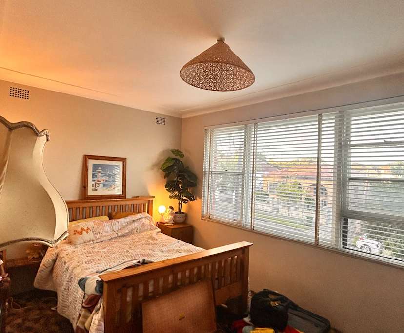 Whole property with 2 rooms for rent