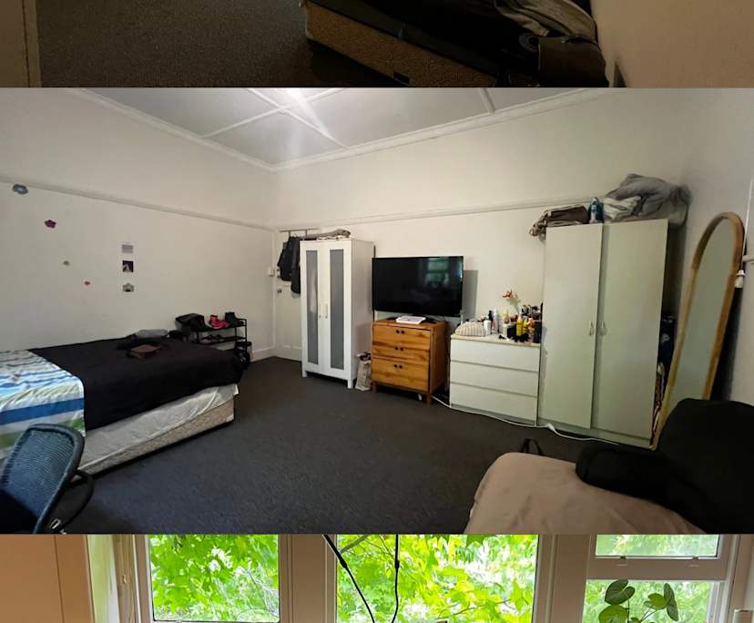 Furnished room in a share house